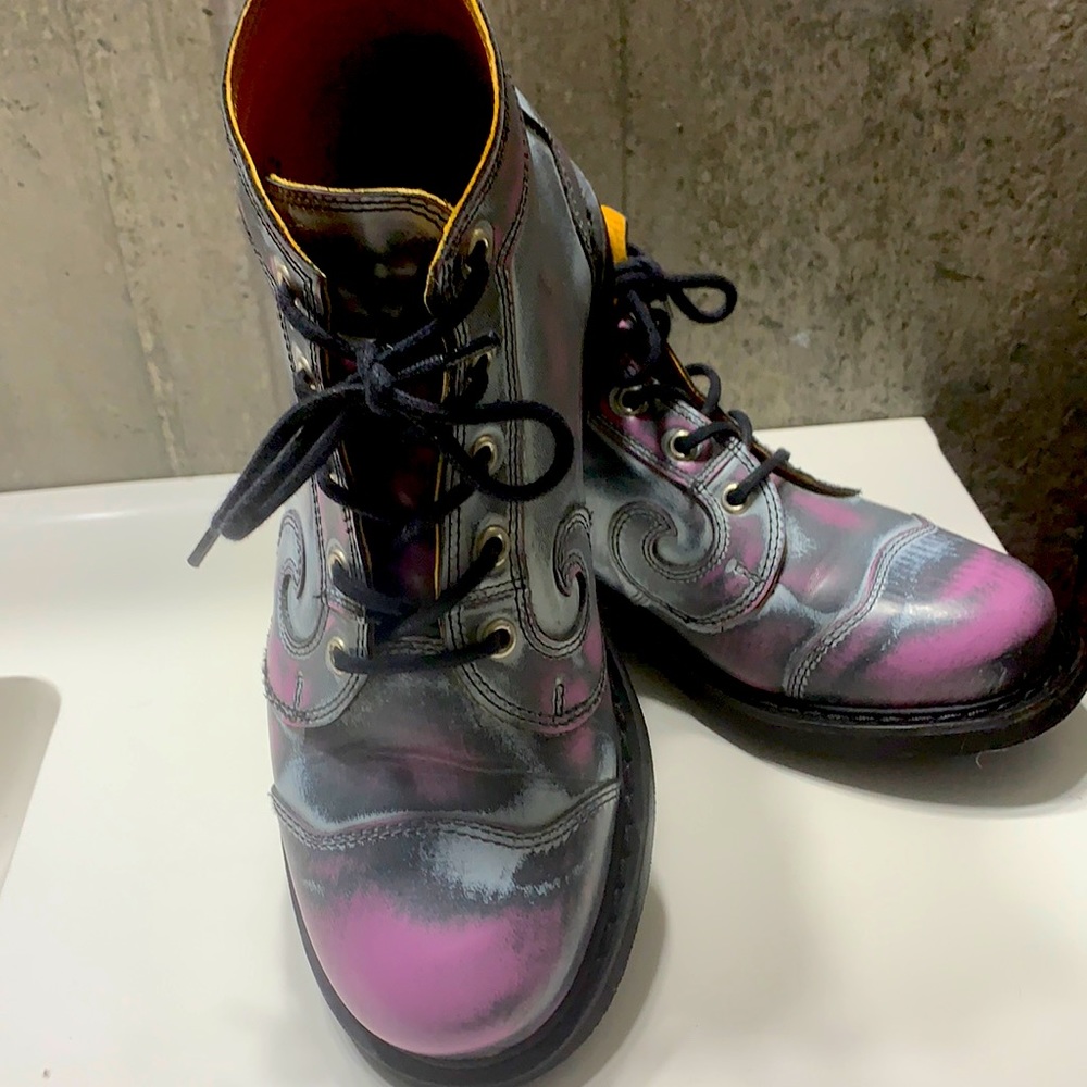 John Fluevog .      combat ..motoboots amazing condition
